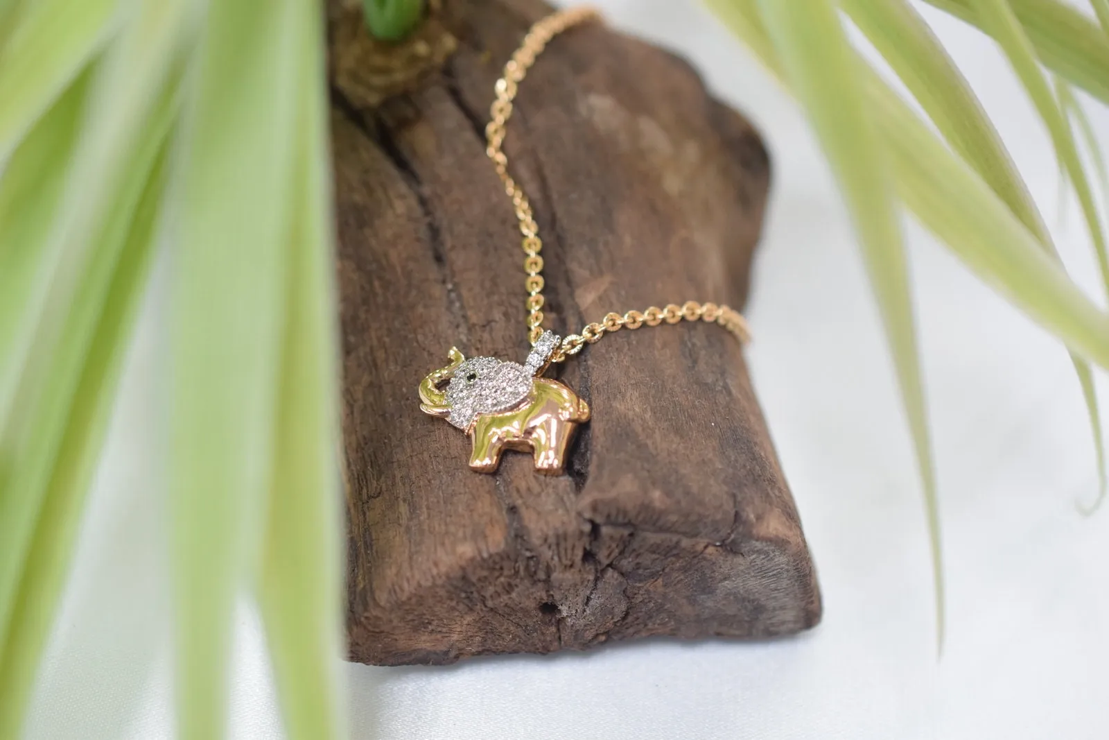 18Kt as Gold Filled* Elephant Pendant Charm Size 22x20mm With CZ Cubic Zircon Stone as Gold Filled* Pendant For Jewelry Making GP155