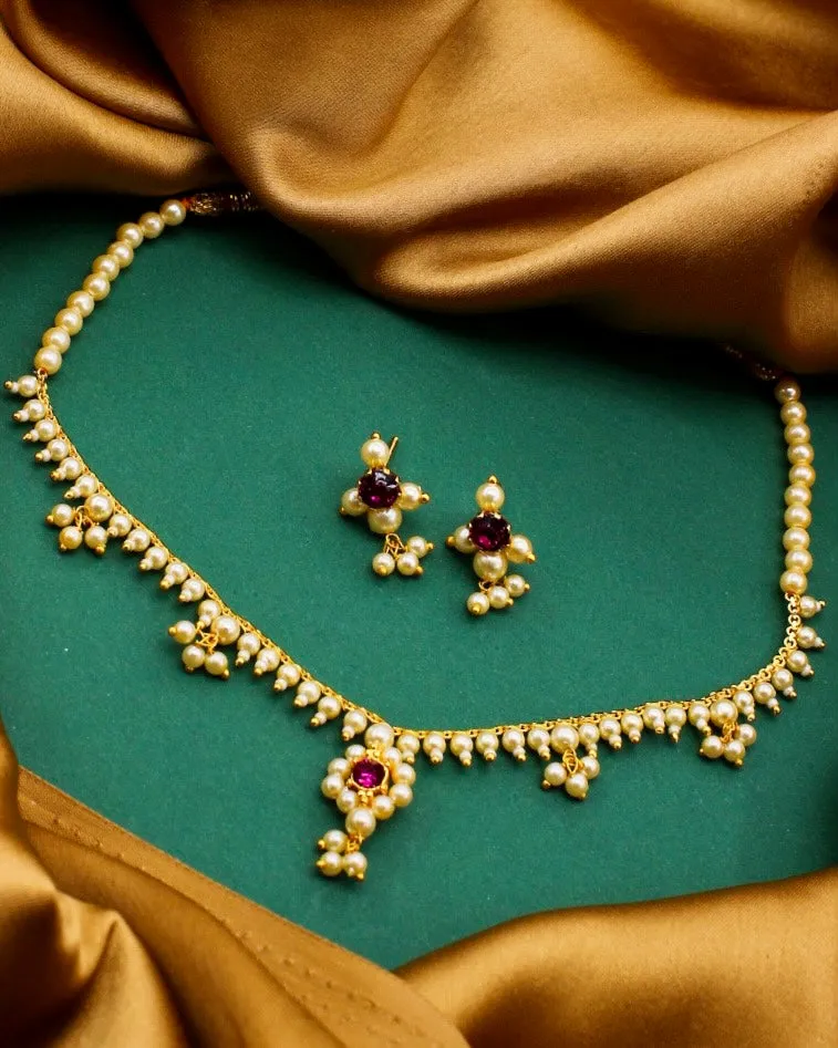 BEAUTIFUL PEARL BEADS NECKLACE