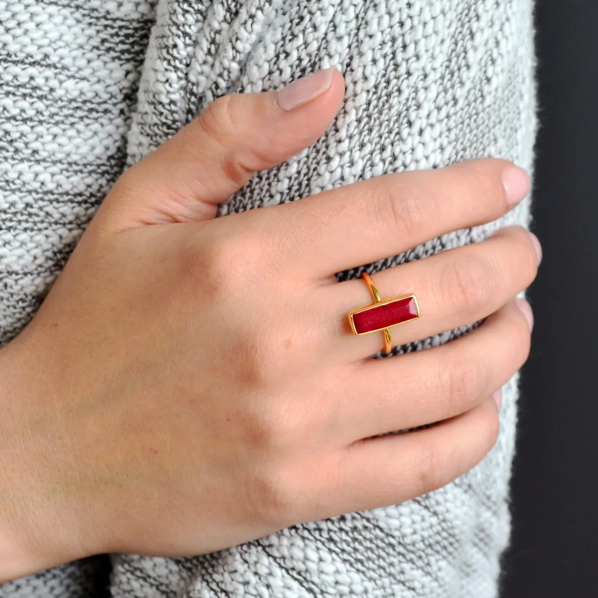 Clear Quartz Bar Ring : April Birthstone