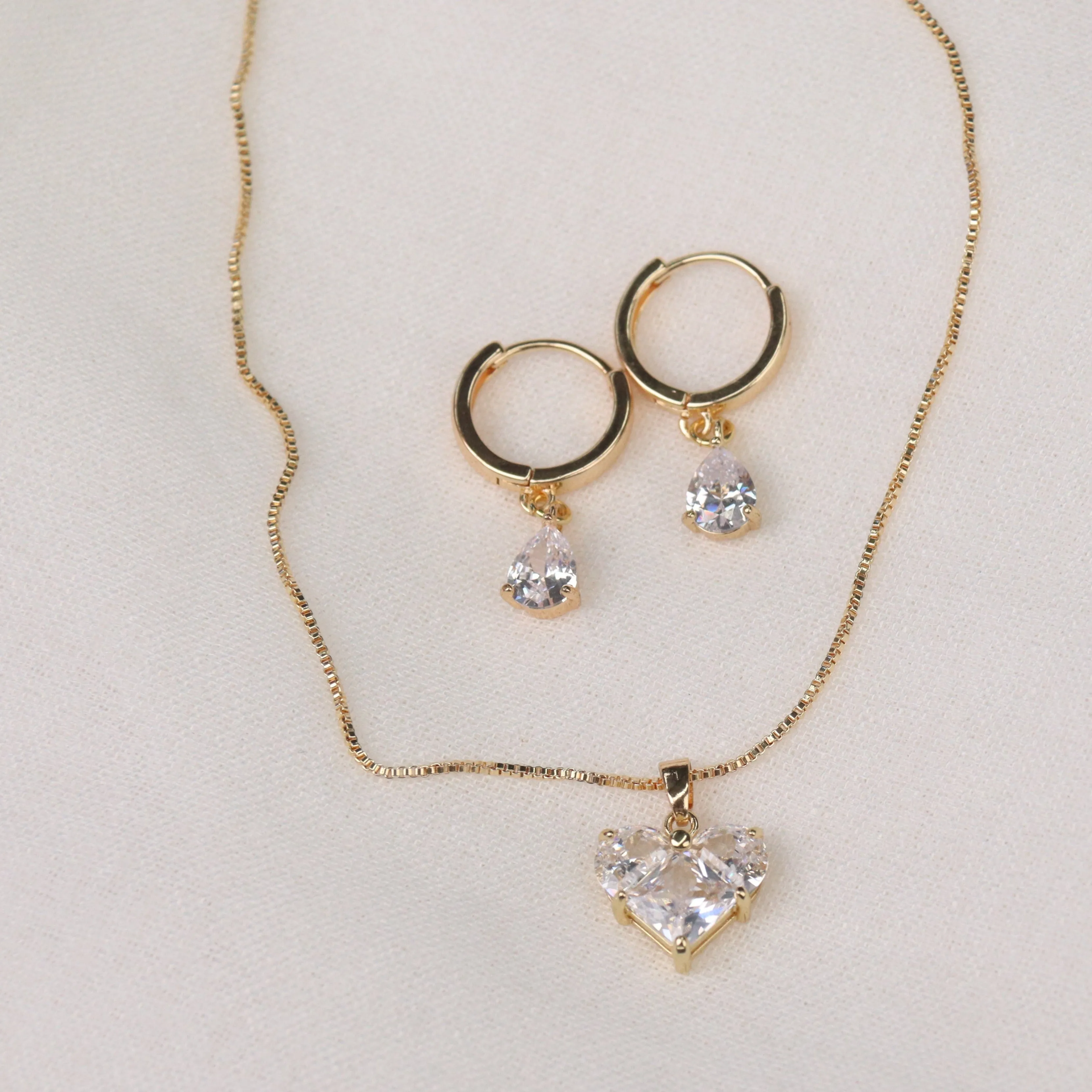 Juliet | Gold & Cubic Zirconia Heart Necklace