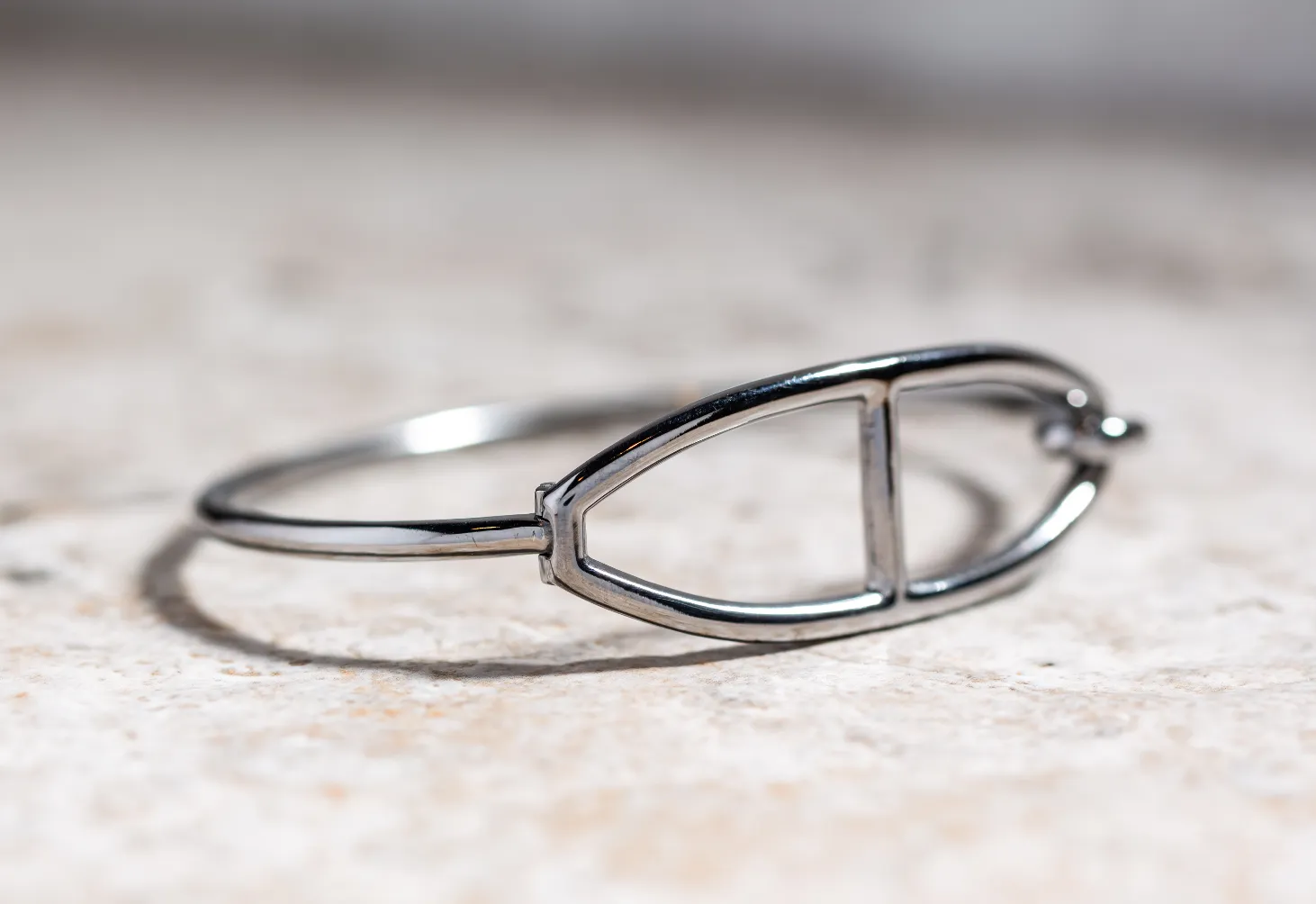 Kingston Buckle Bangle | Sterling Silver