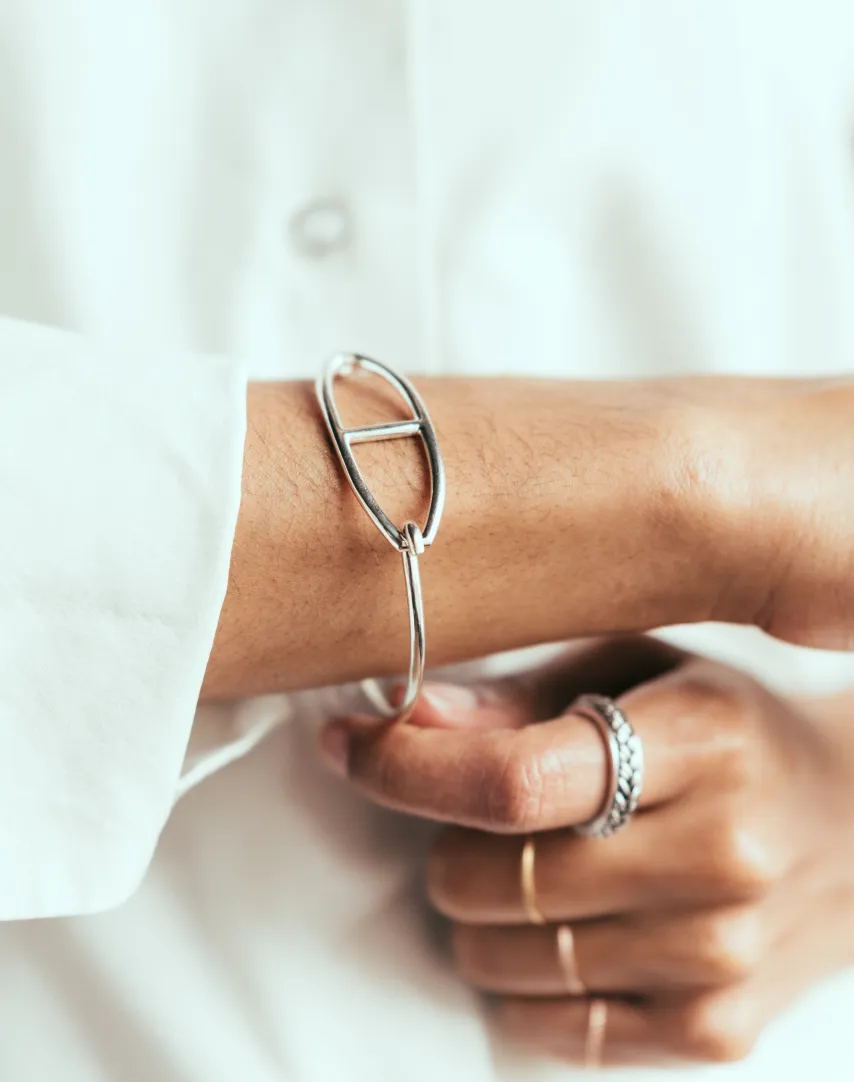 Kingston Buckle Bangle | Sterling Silver