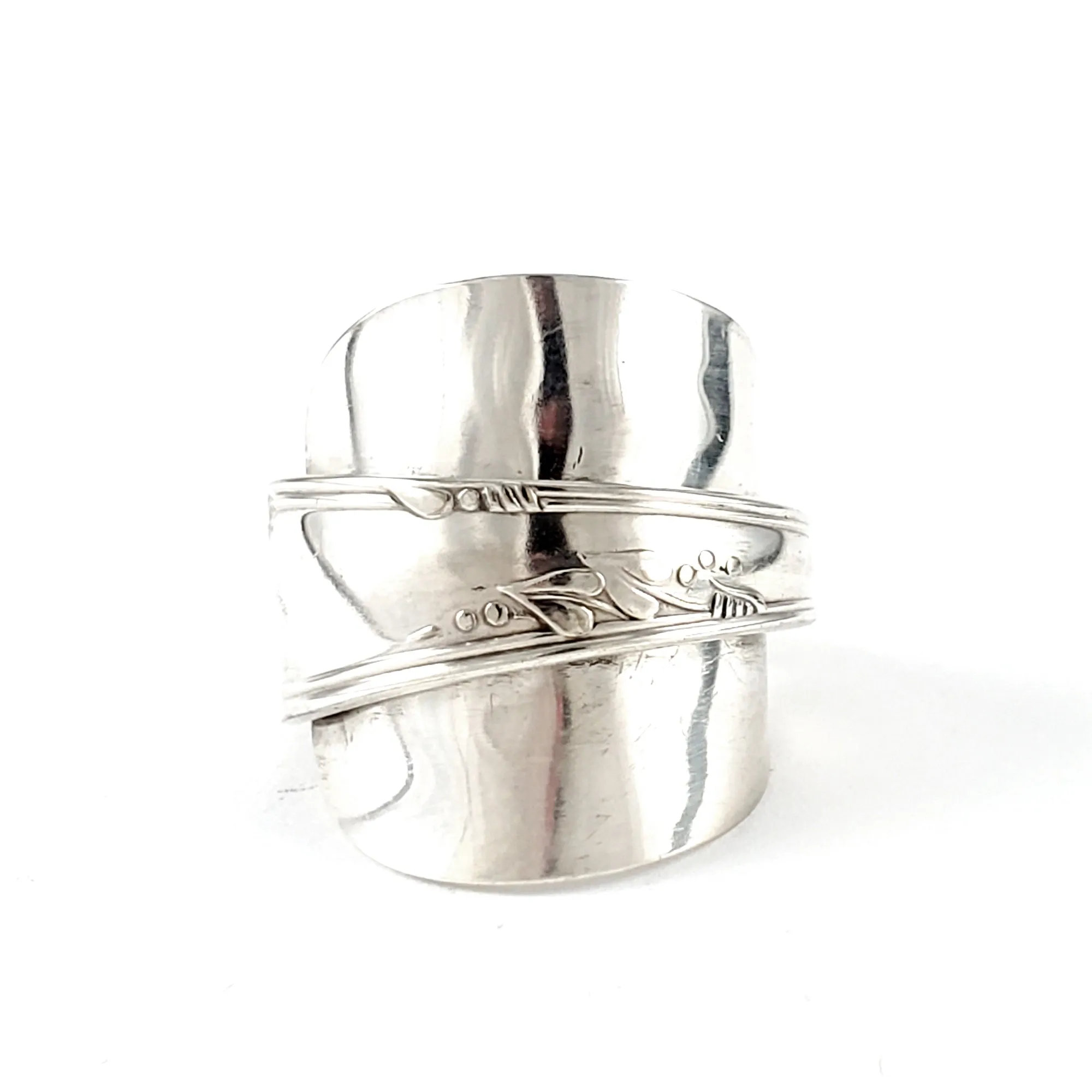 Oneida Meadowbrook Demitasse Spoon Ring