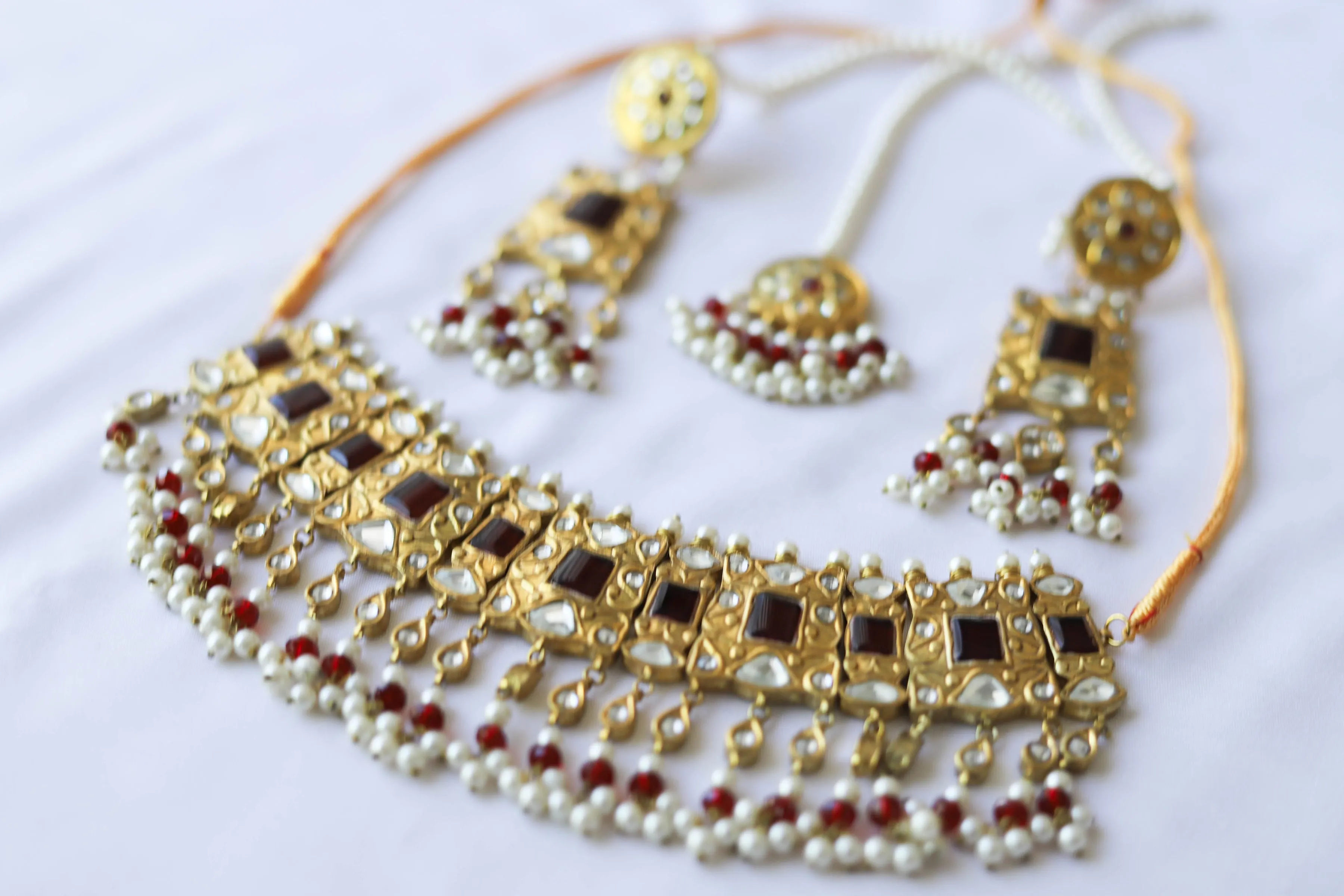 Thappa Kundan Statement Necklace