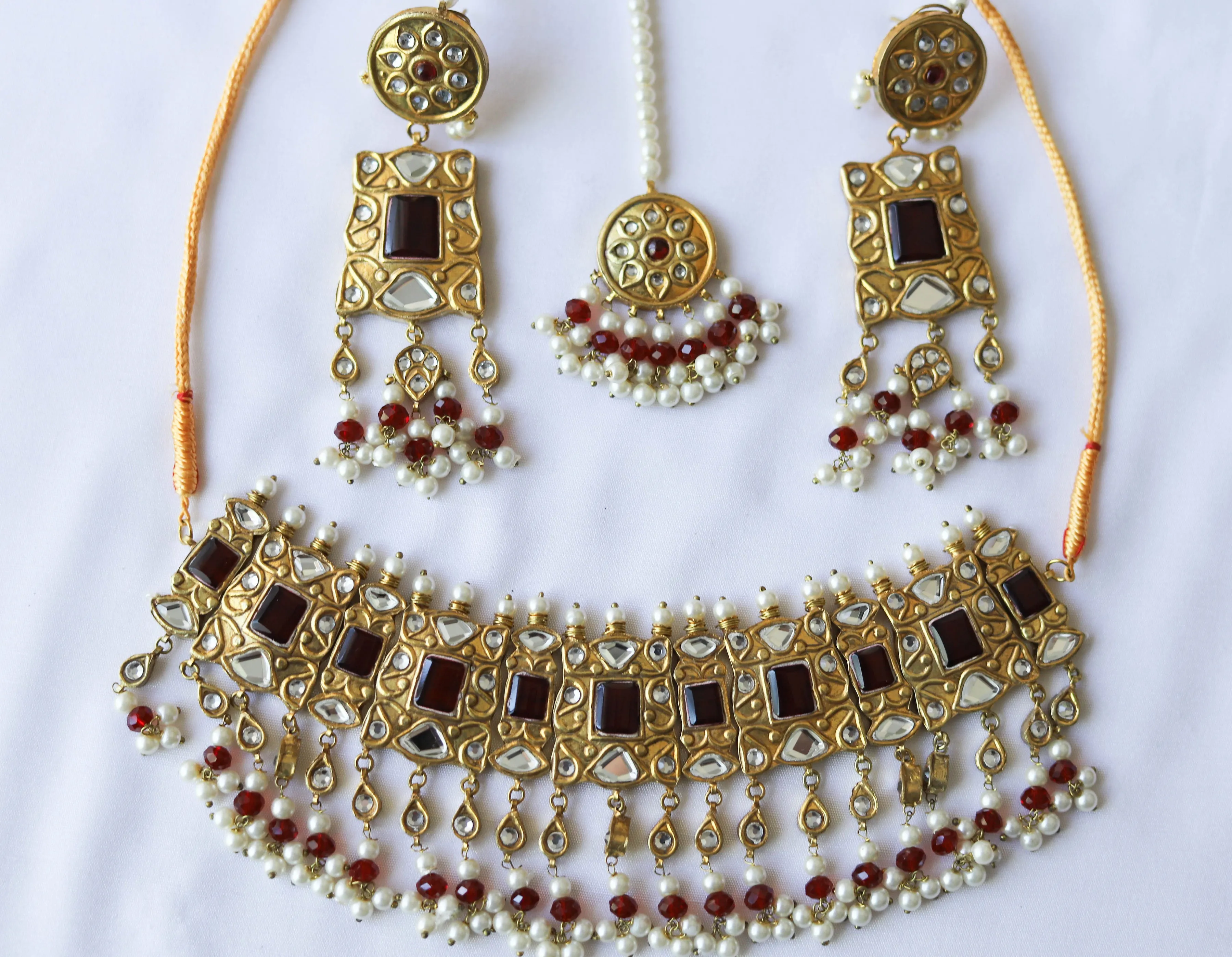 Thappa Kundan Statement Necklace